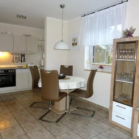 Neue Liebe Wohng_4 Apartment *